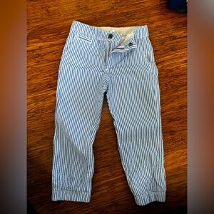 EUC Gap pinstripe summer pants
